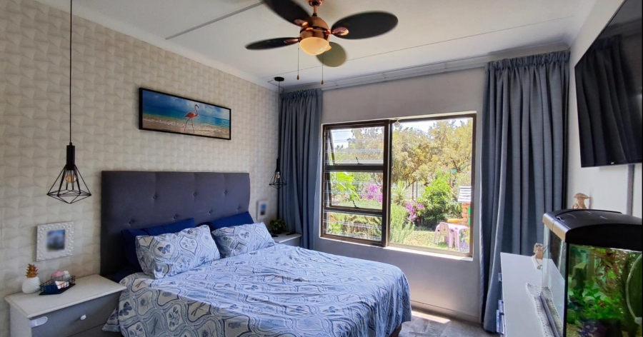 2 Bedroom Property for Sale in Greenstone Hill Gauteng