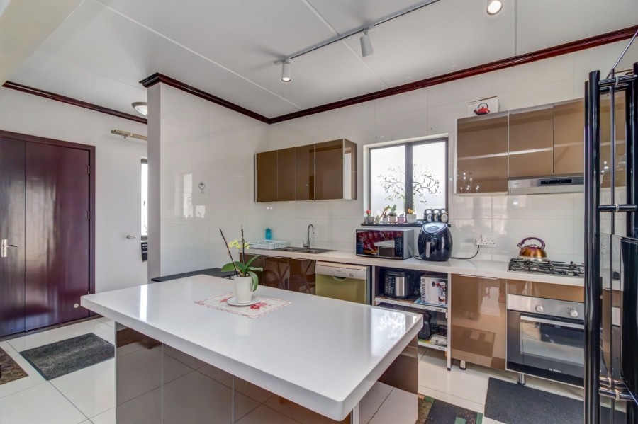 3 Bedroom Property for Sale in Maroeladal Gauteng