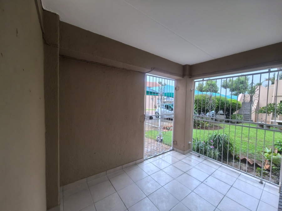 2 Bedroom Property for Sale in Beyers Park Gauteng