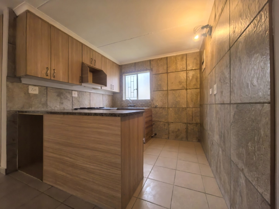 2 Bedroom Property for Sale in Beyers Park Gauteng