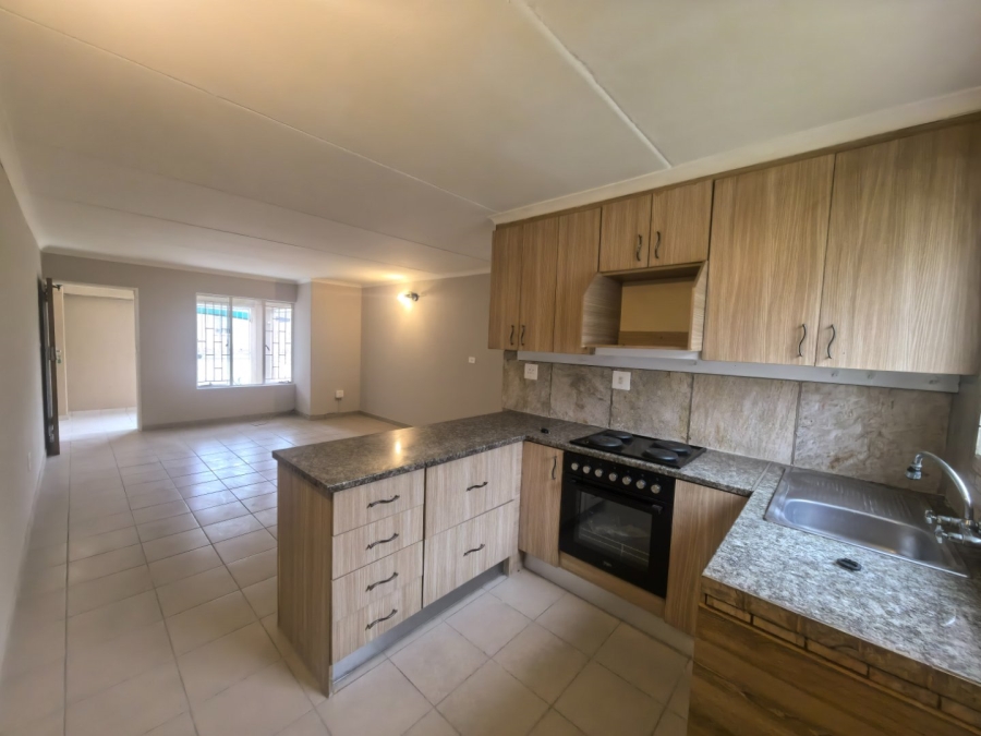 2 Bedroom Property for Sale in Beyers Park Gauteng