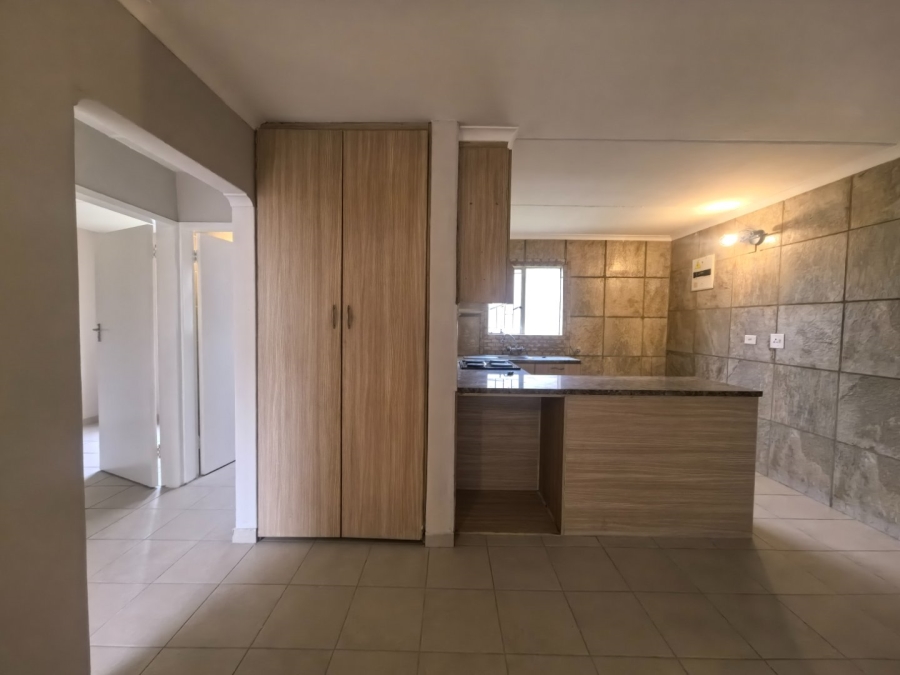 2 Bedroom Property for Sale in Beyers Park Gauteng
