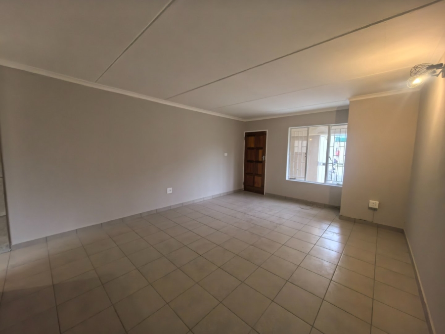 2 Bedroom Property for Sale in Beyers Park Gauteng