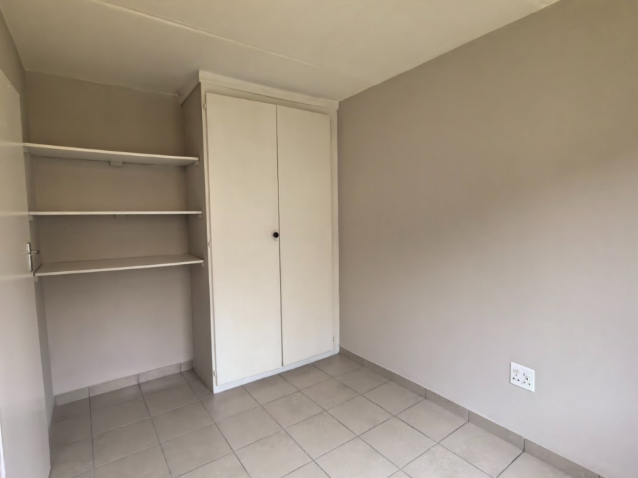 2 Bedroom Property for Sale in Beyers Park Gauteng