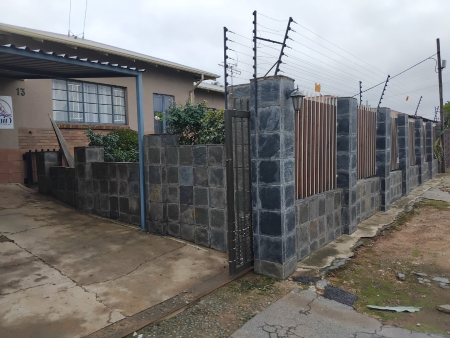 3 Bedroom Property for Sale in Gerdview Gauteng