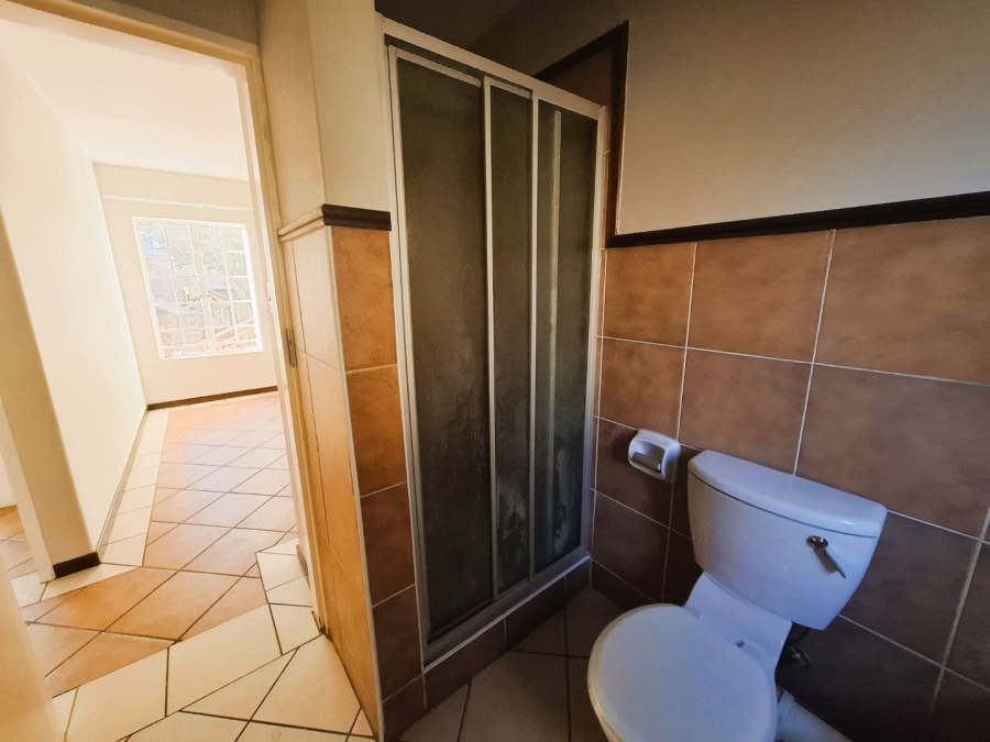 To Let 2 Bedroom Property for Rent in Mooikloof Ridge Gauteng