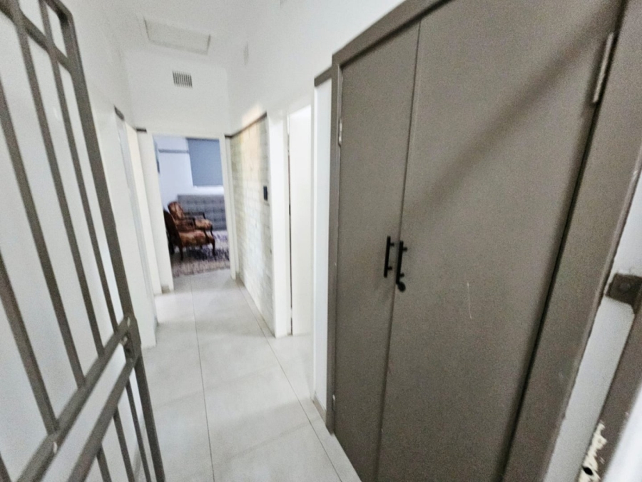 To Let 3 Bedroom Property for Rent in Groenkloof Gauteng