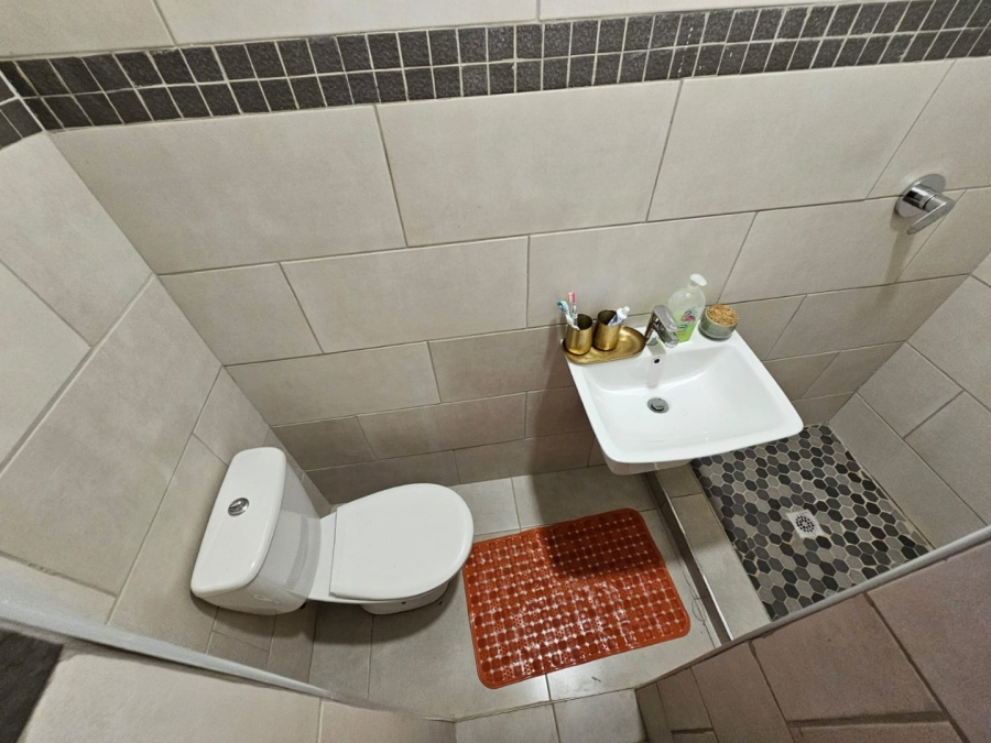 To Let 3 Bedroom Property for Rent in Groenkloof Gauteng