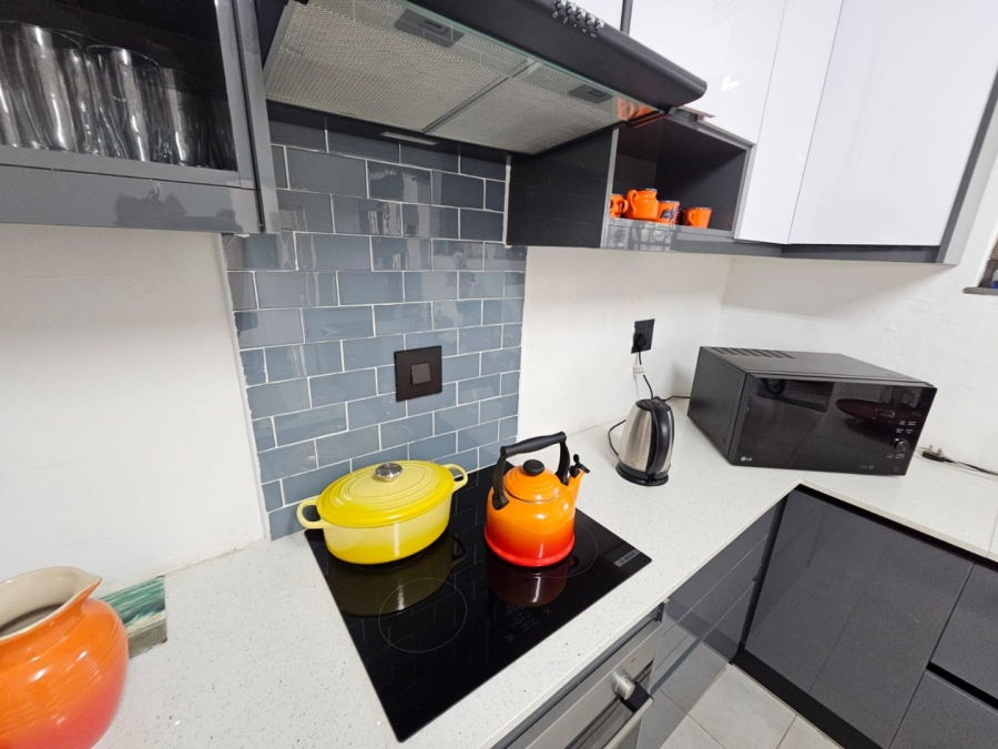 To Let 3 Bedroom Property for Rent in Groenkloof Gauteng