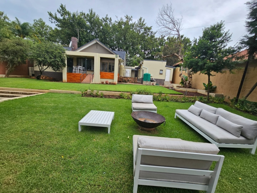 3 Bedroom Property for Sale in Groenkloof Gauteng