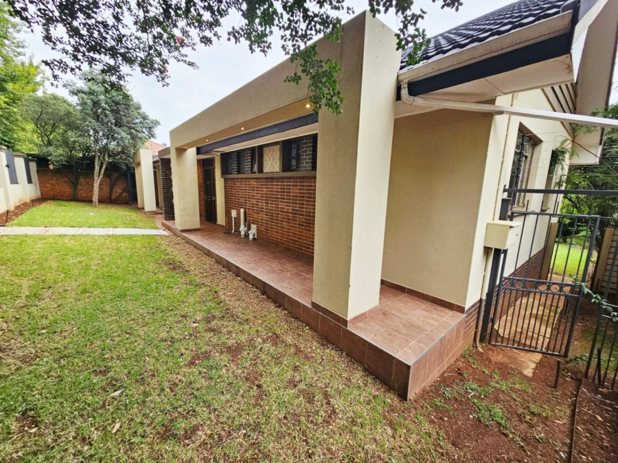 3 Bedroom Property for Sale in Groenkloof Gauteng
