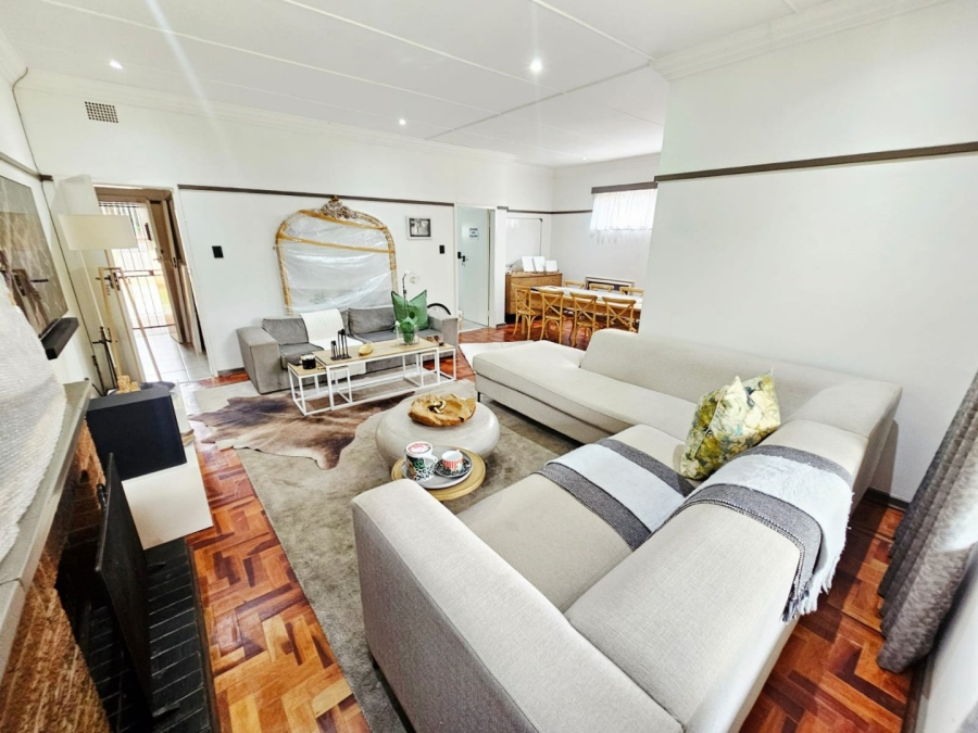 3 Bedroom Property for Sale in Groenkloof Gauteng