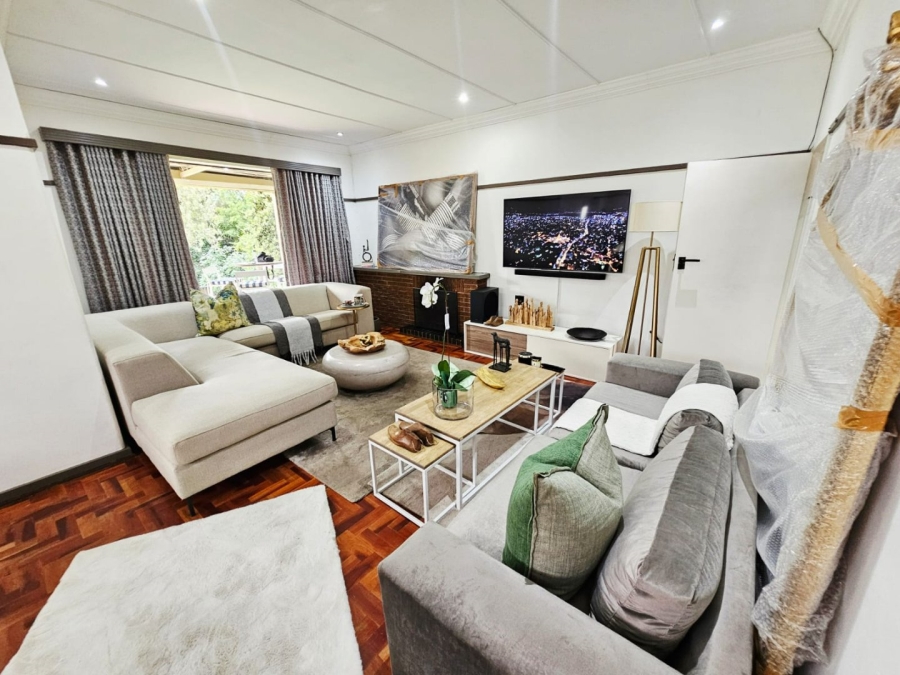 3 Bedroom Property for Sale in Groenkloof Gauteng