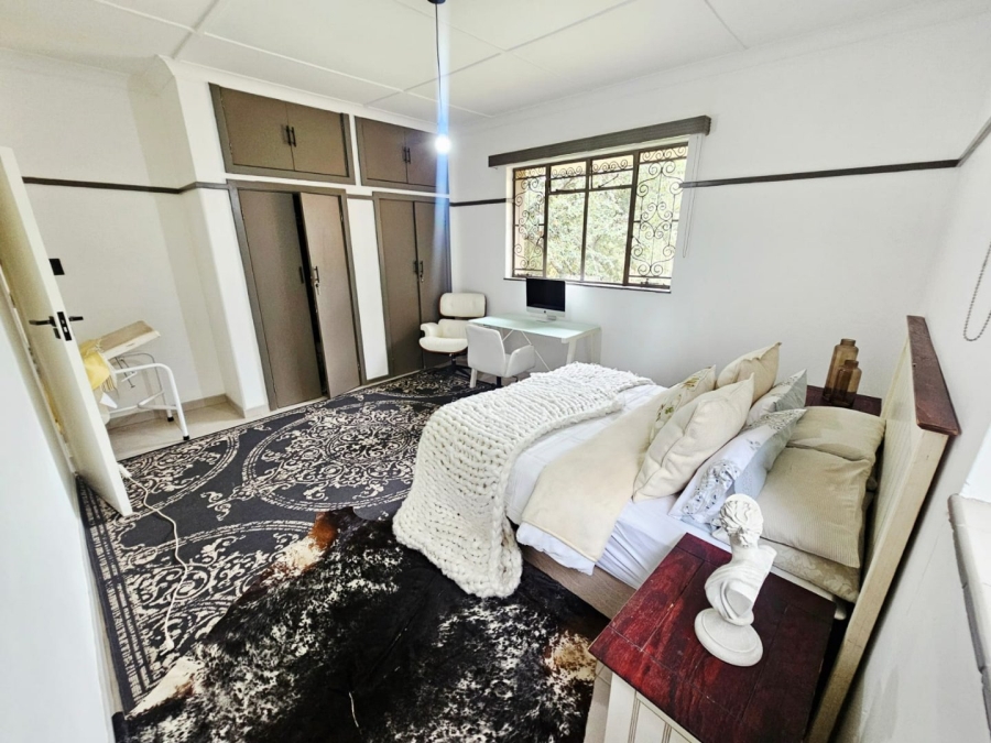 3 Bedroom Property for Sale in Groenkloof Gauteng
