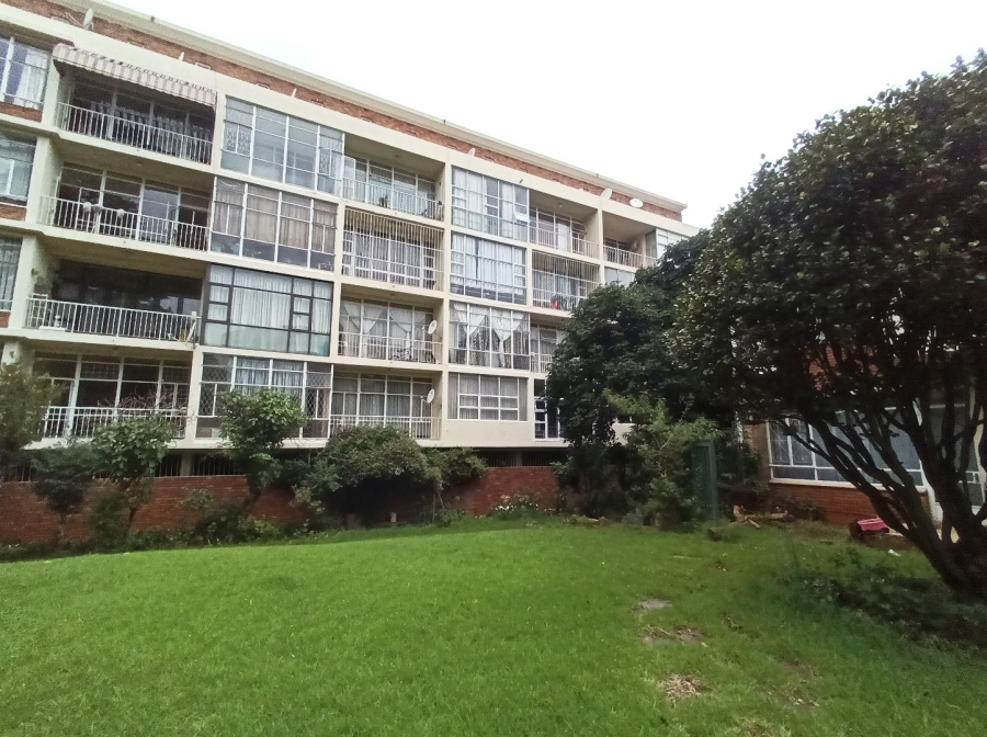To Let 3 Bedroom Property for Rent in Parktown Gauteng