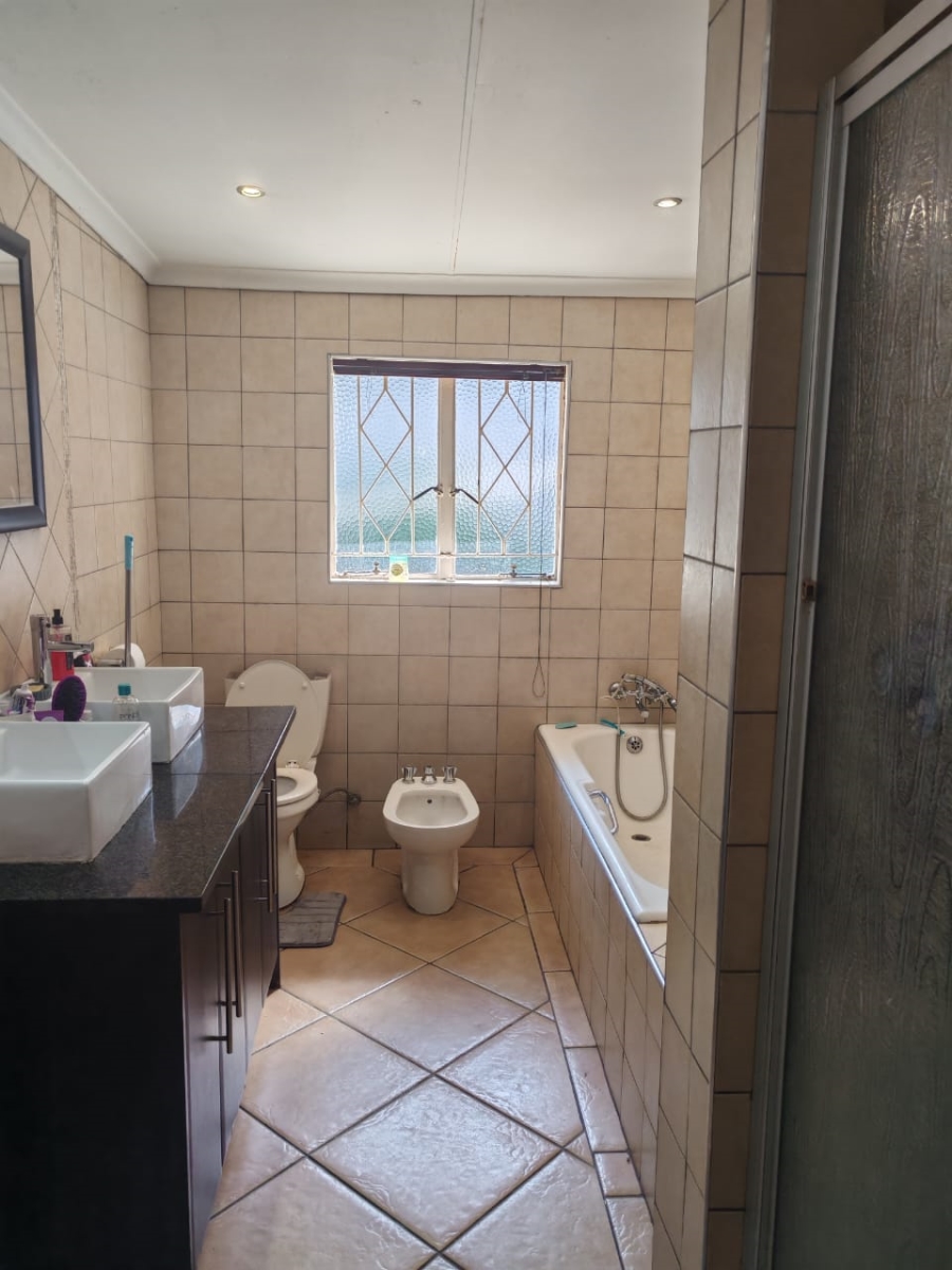 3 Bedroom Property for Sale in Benoni Central Gauteng