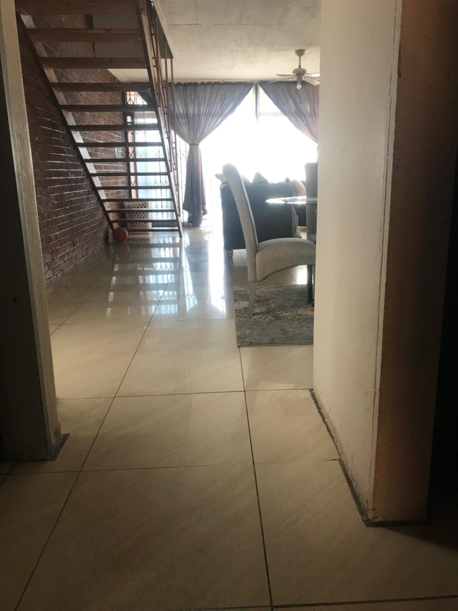 3 Bedroom Property for Sale in Proclamation Hill Gauteng