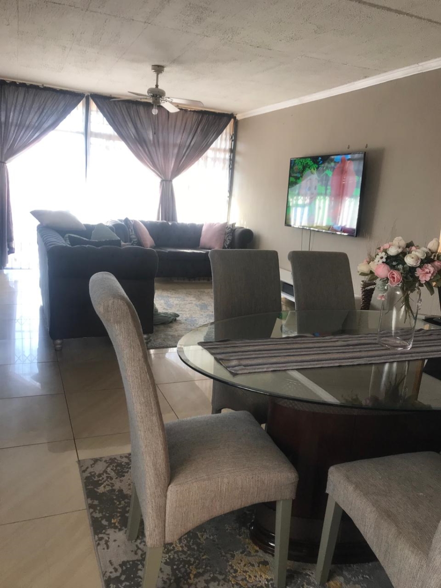 3 Bedroom Property for Sale in Proclamation Hill Gauteng