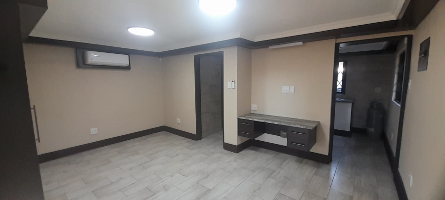 1 Bedroom Property for Sale in Menlo Park Gauteng
