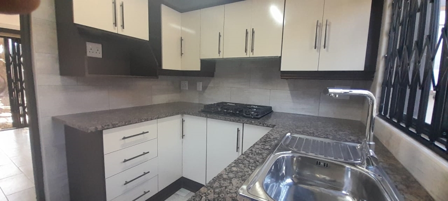 1 Bedroom Property for Sale in Menlo Park Gauteng