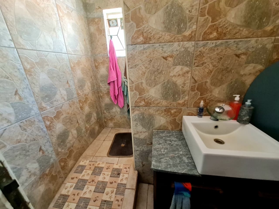 Commercial Property for Sale in Kromdraai Gauteng