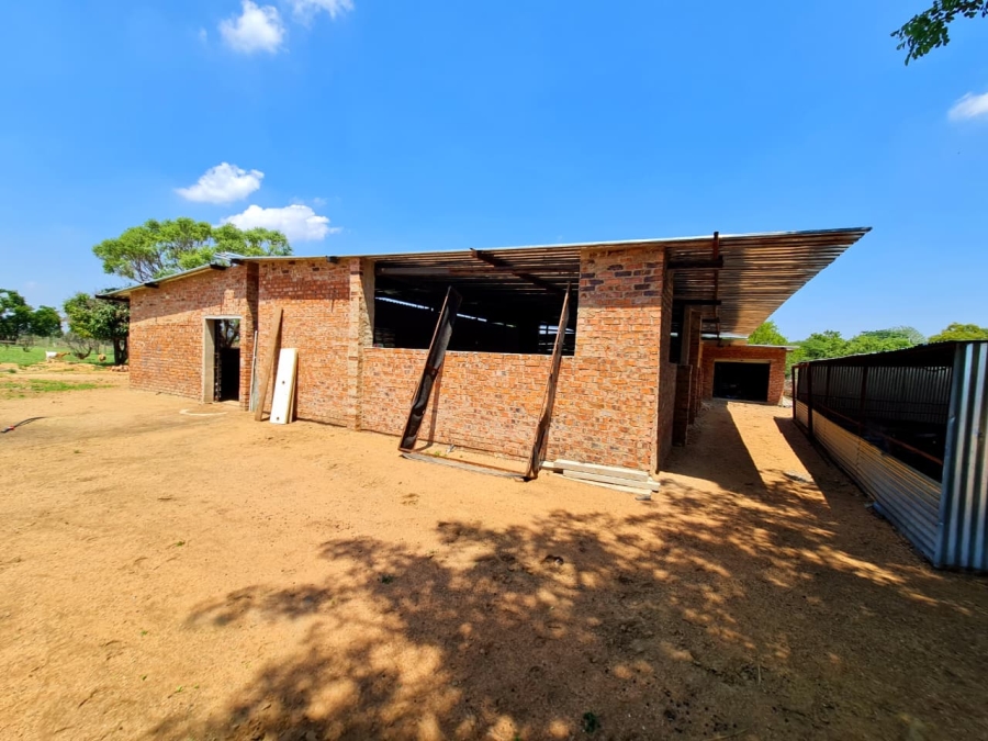 Commercial Property for Sale in Kromdraai Gauteng