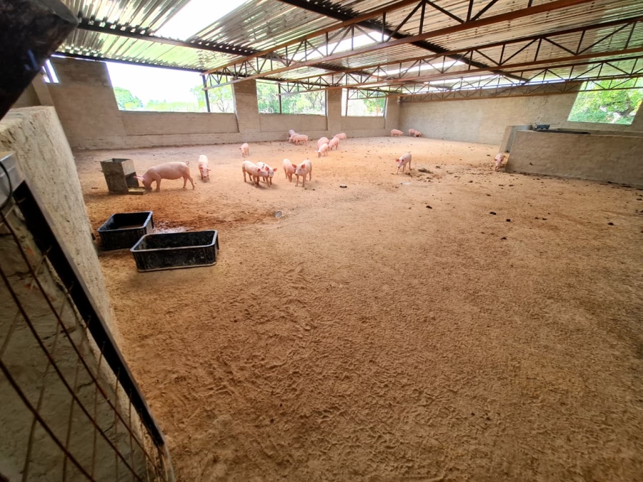 Commercial Property for Sale in Kromdraai Gauteng