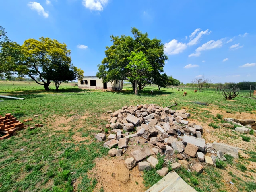 Commercial Property for Sale in Kromdraai Gauteng