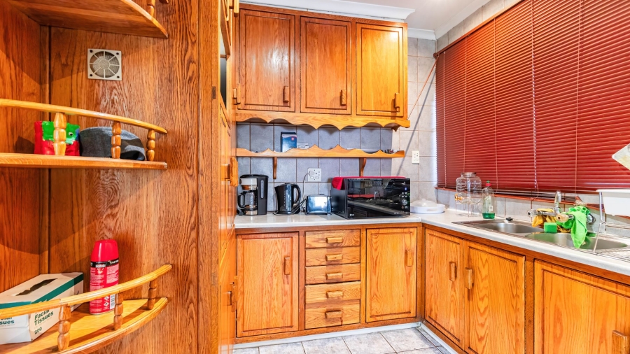 3 Bedroom Property for Sale in Croydon Gauteng