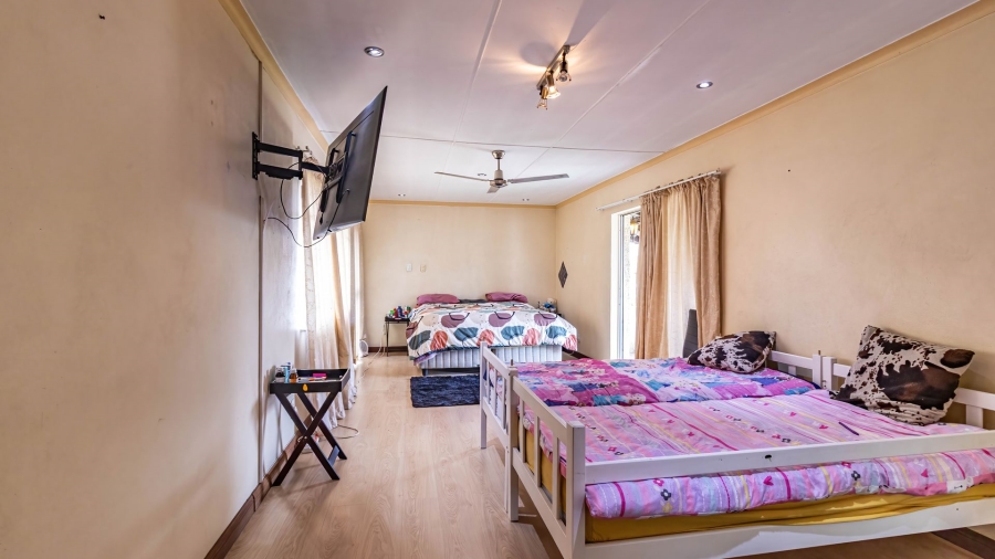 3 Bedroom Property for Sale in Croydon Gauteng