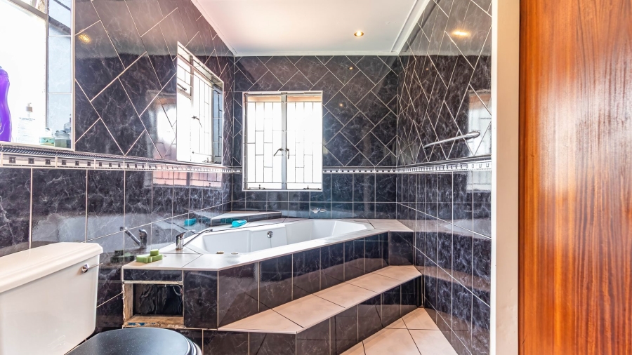 3 Bedroom Property for Sale in Croydon Gauteng