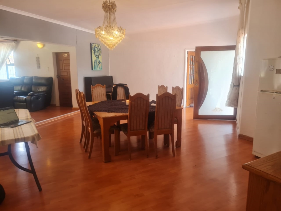 4 Bedroom Property for Sale in Glenvista Gauteng