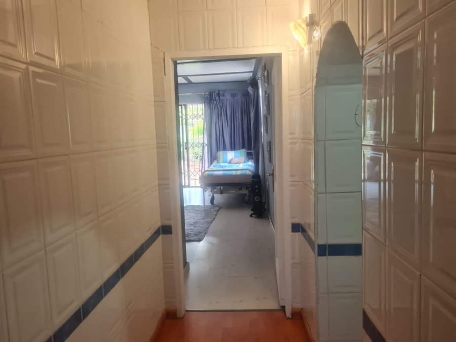 4 Bedroom Property for Sale in Glenvista Gauteng