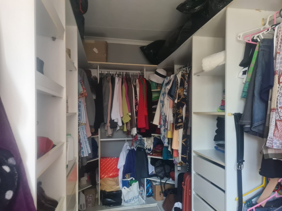 4 Bedroom Property for Sale in Glenvista Gauteng