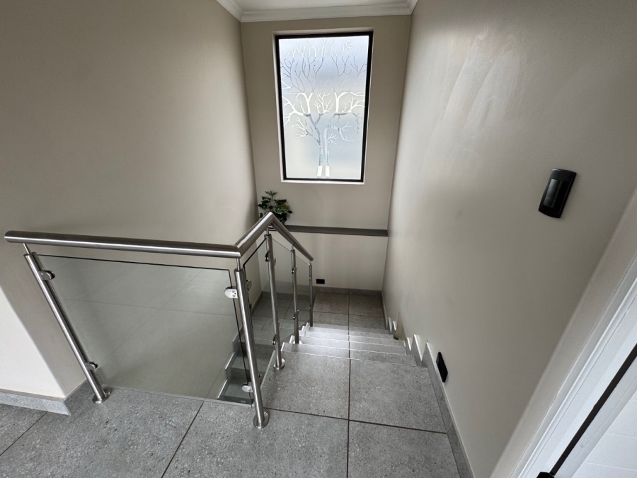 3 Bedroom Property for Sale in Glen Erasmia Gauteng