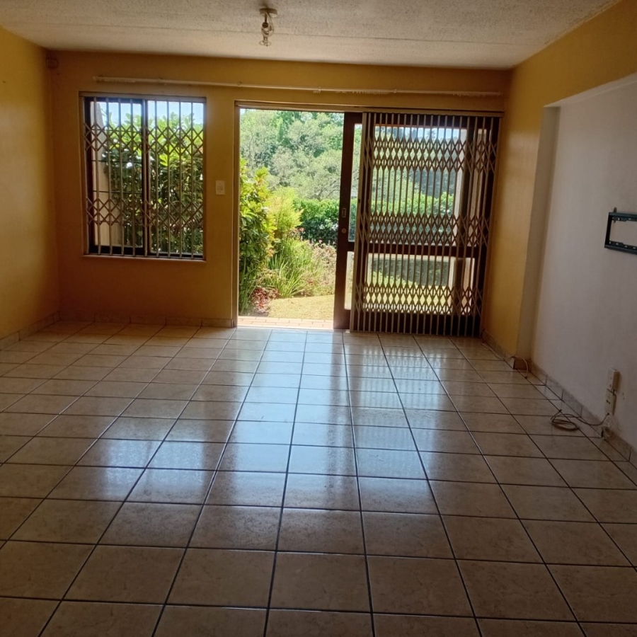 2 Bedroom Property for Sale in Buccleuch Gauteng