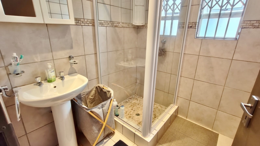 3 Bedroom Property for Sale in Vaal Marina Gauteng