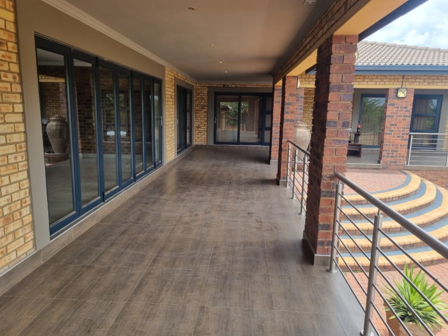 3 Bedroom Property for Sale in Vaaloewer Gauteng