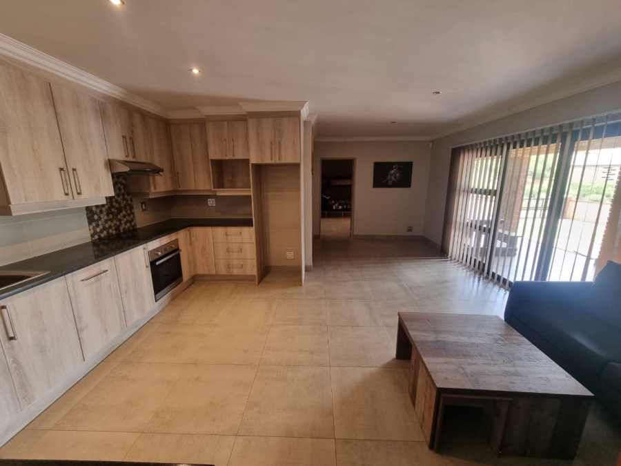 3 Bedroom Property for Sale in Vaaloewer Gauteng