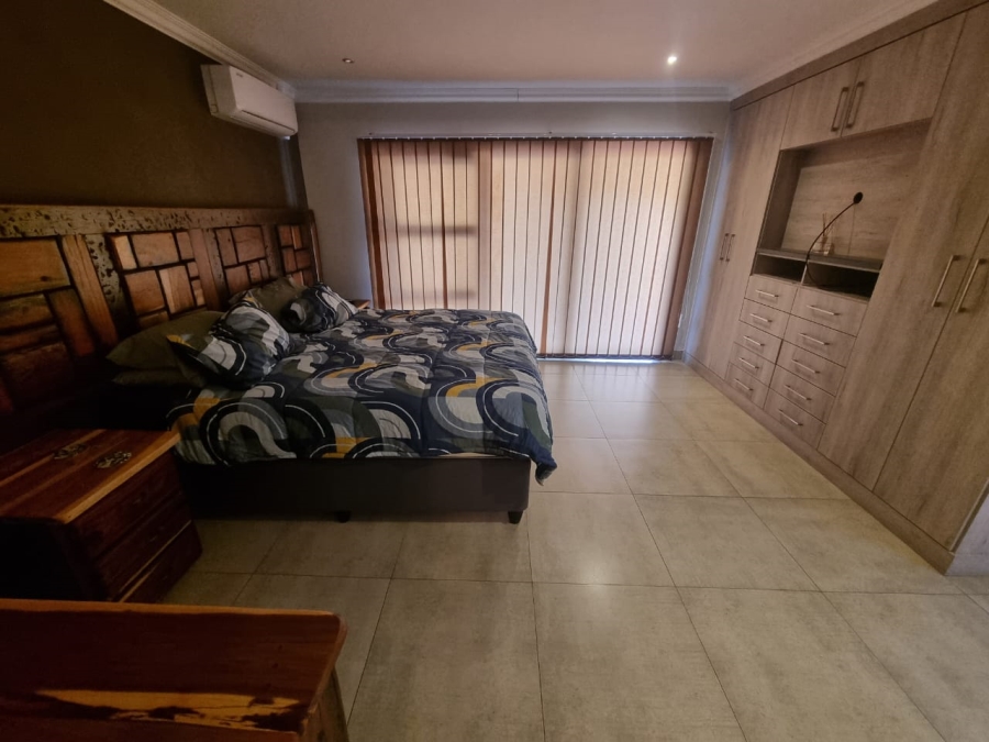 3 Bedroom Property for Sale in Vaaloewer Gauteng