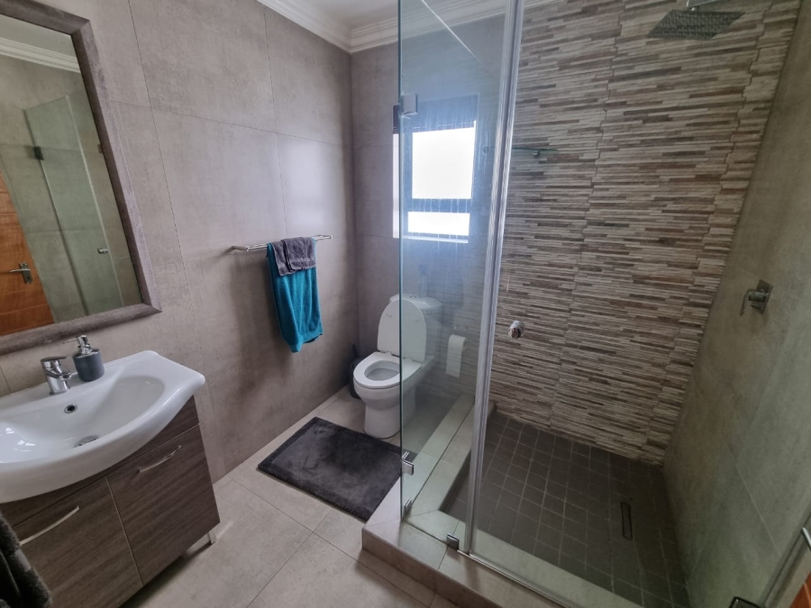 3 Bedroom Property for Sale in Vaaloewer Gauteng
