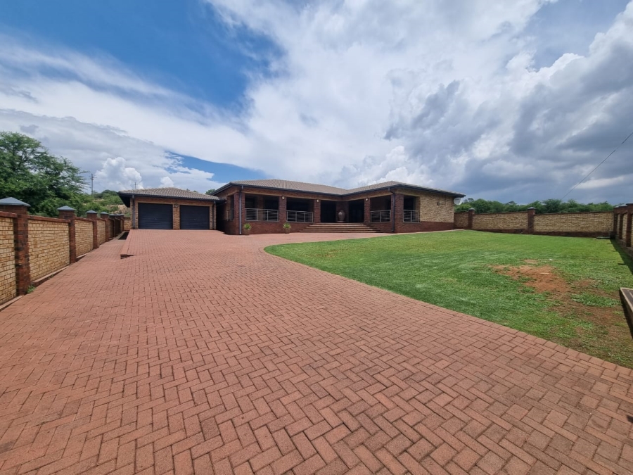 3 Bedroom Property for Sale in Vaaloewer Gauteng