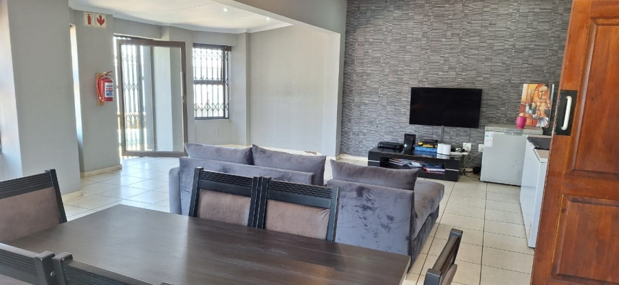 To Let 4 Bedroom Property for Rent in Florentia Gauteng