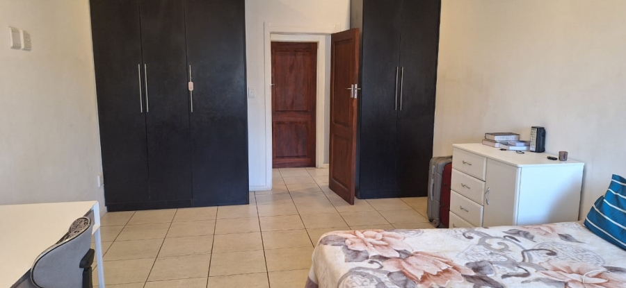 To Let 4 Bedroom Property for Rent in Florentia Gauteng