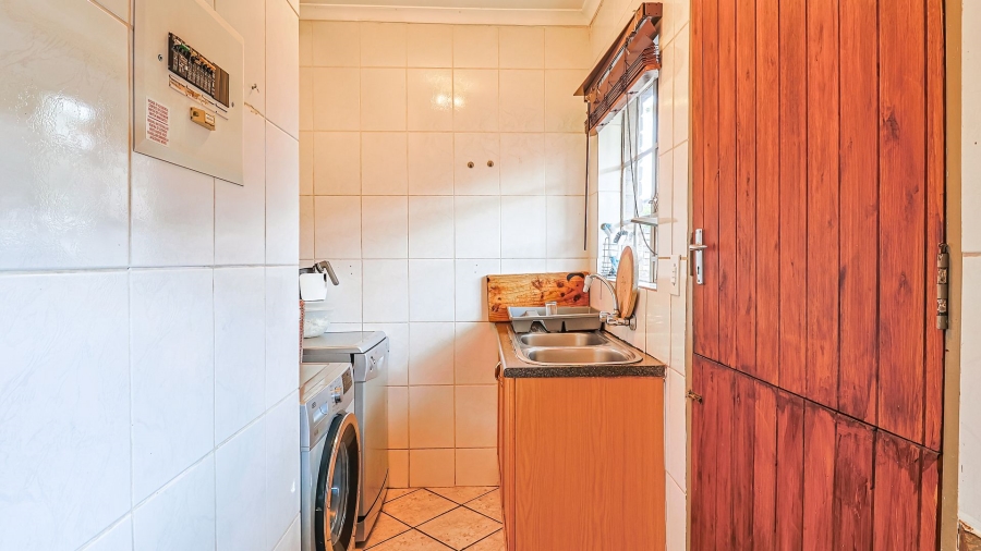 3 Bedroom Property for Sale in Amberfield Heights Gauteng