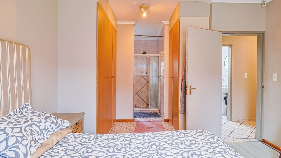 3 Bedroom Property for Sale in Amberfield Heights Gauteng