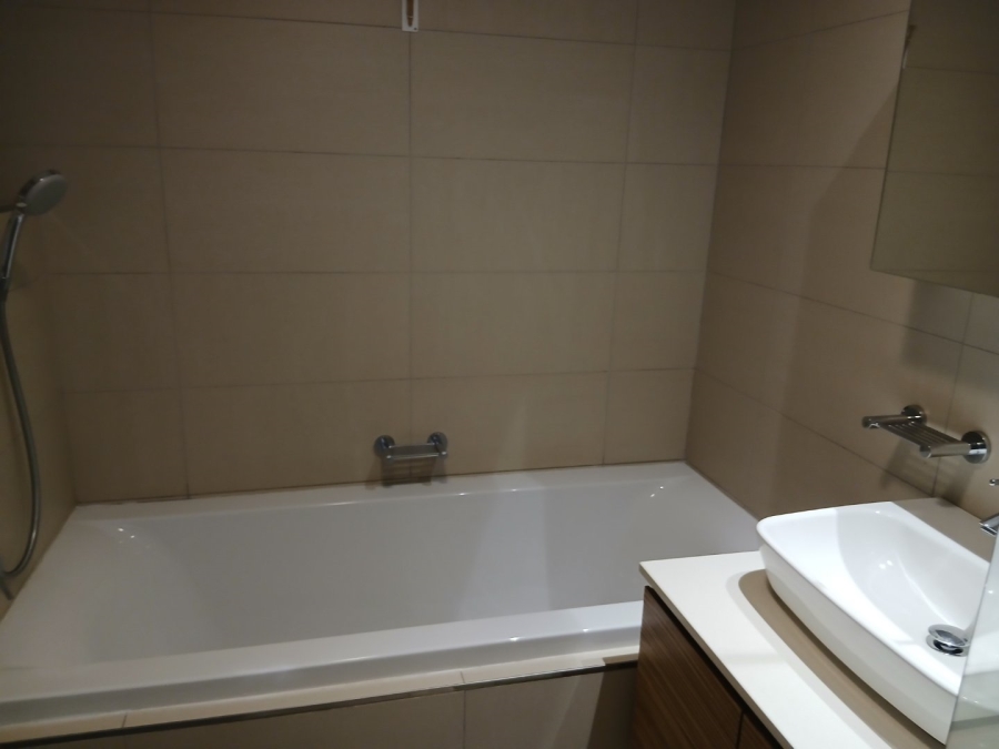 To Let 1 Bedroom Property for Rent in Houghton Estate Gauteng