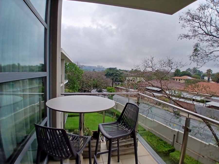 To Let 1 Bedroom Property for Rent in Houghton Estate Gauteng