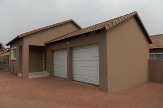 To Let 3 Bedroom Property for Rent in Thatchfield Estate Gauteng