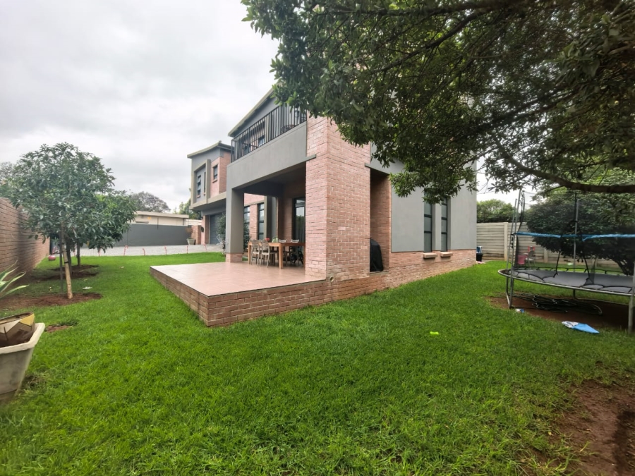 3 Bedroom Property for Sale in Fairland Gauteng